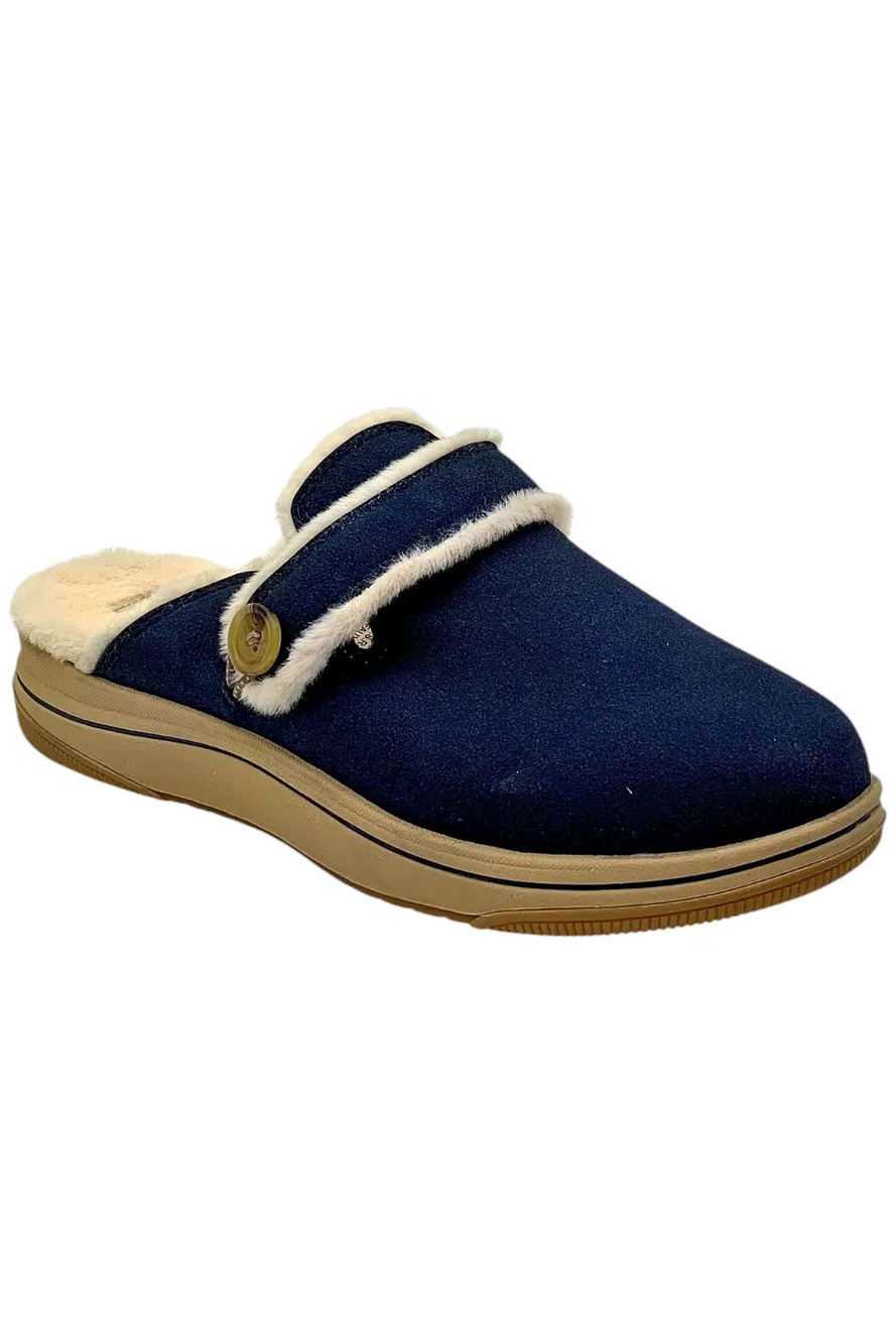 CLOUDSTEPPERS Women's by Clarks Breeze Cross Athleisure Mule Navy - Medium